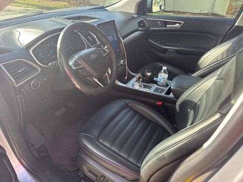 Certified 2021 Ford Edge SEL w/ Convenience Package FWD image 4
