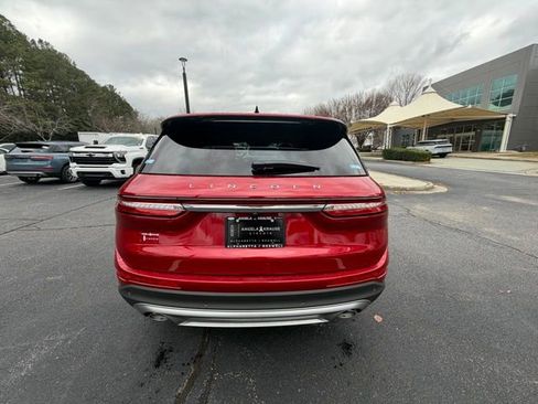 New 2026 Lincoln Corsair Premiere image 8