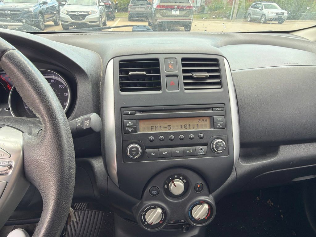 Used 2014 Nissan Versa Note SV FWD image 12