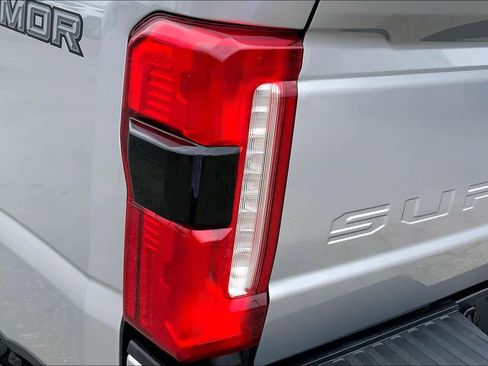 Certified 2024 Ford F250 Lariat w/ Lariat Ultimate Package image 26