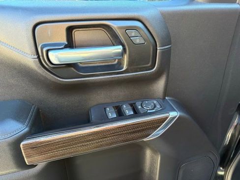 Used 2020 Chevrolet Silverado 1500 RST w/ RST Value Package image 13