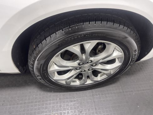 Used 2019 Buick Enclave Avenir FWD image 28