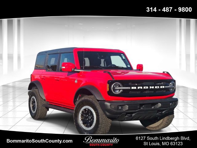 Used 2022 Ford Bronco Outer Banks w/ Sasquatch Package AWD/4WD image 1