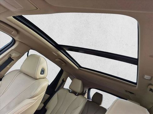 Used 2023 Acura MDX SH-AWD w/ Advance Package image 16