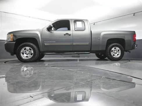 Used 2011 Chevrolet Silverado 1500 LT w/ All-Star Edition RWD image 33