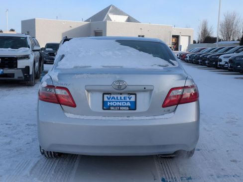 Used 2007 Toyota Camry LE image 7