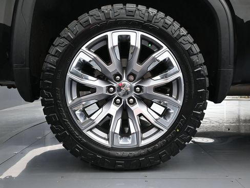Used 2022 GMC Sierra 1500 Denali w/ Denali Reserve Package AWD/4WD image 18