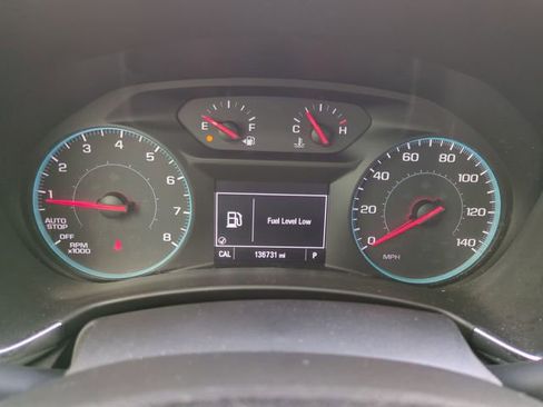 Used 2018 Chevrolet Equinox LT image 31