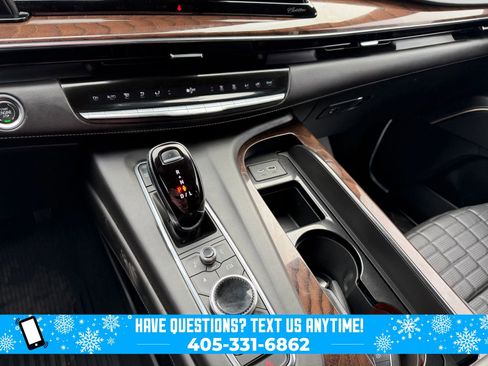 Used 2023 Cadillac Escalade ESV Sport Platinum w/ LPO, Floor Liner Package image 17