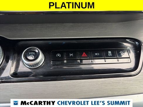 Used 2025 Ford Expedition Platinum AWD/4WD image 11