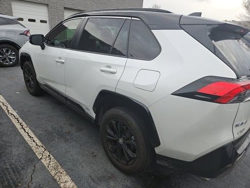 Used 2024 Toyota RAV4 XSE image 11