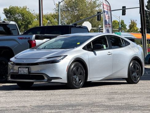Certified 2024 Toyota Prius Prime FWD image 7