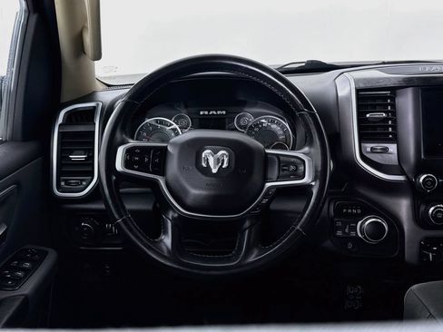 Used 2019 RAM 1500 Big Horn AWD/4WD image 14