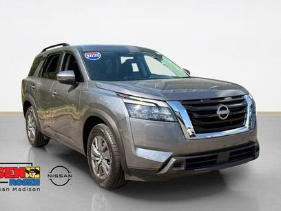 Used 2025 Nissan Pathfinder SV