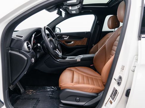 Certified 2022 Mercedes-Benz GLC 300 4MATIC Coupe image 7