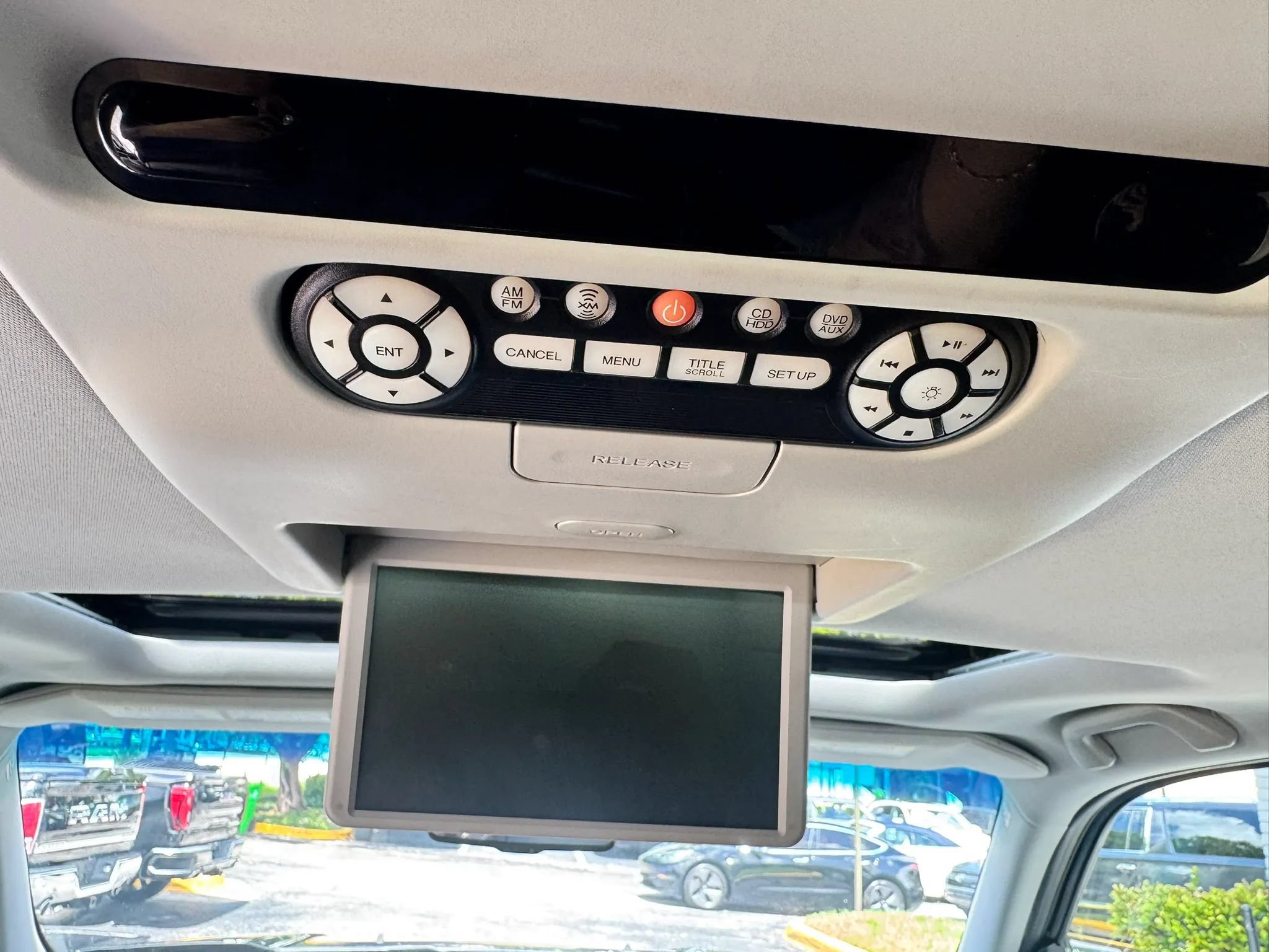 Used 2015 Honda Pilot Touring image 39