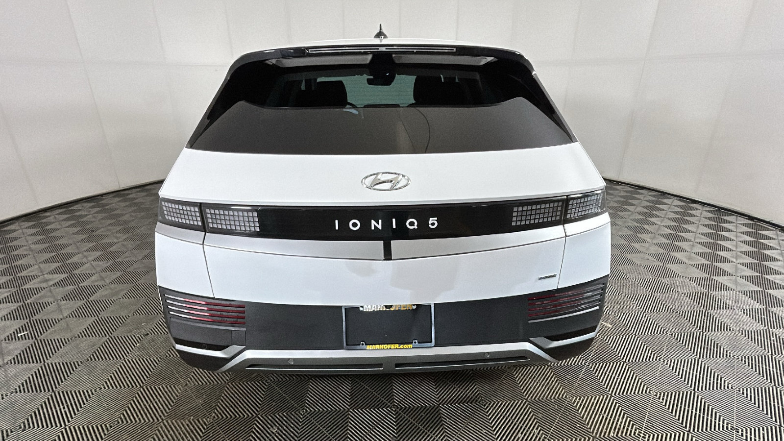 Used 2023 Hyundai Ioniq 5 SEL w/ Cargo Package AWD/4WD image 4