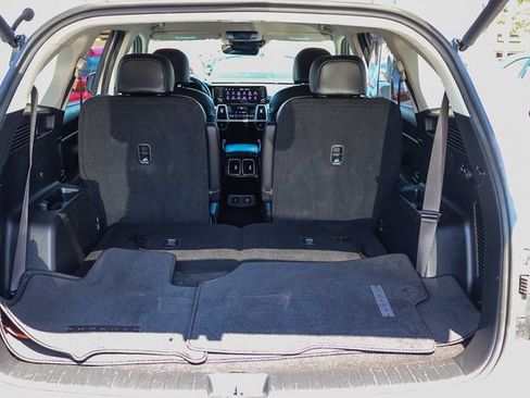 Certified 2023 Kia Sorento EX FWD image 28