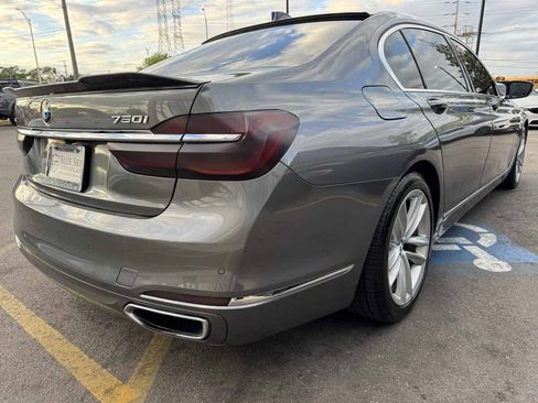 Used 2017 BMW 750i xDrive AWD/4WD image 5