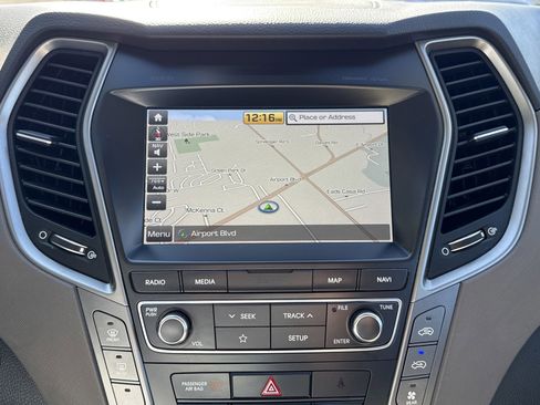 Used 2019 Hyundai Santa Fe XL image 28