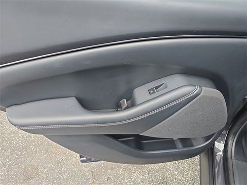 Used 2021 Ford Mustang Mach-E Select w/ Comfort/Technology Package image 11