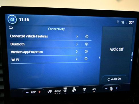 Used 2023 Ford Transit 350 XLT image 53