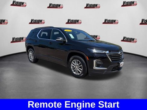 Used 2023 Chevrolet Traverse LT AWD/4WD image 3