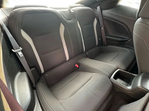Used 2017 Chevrolet Camaro LT RWD image 14