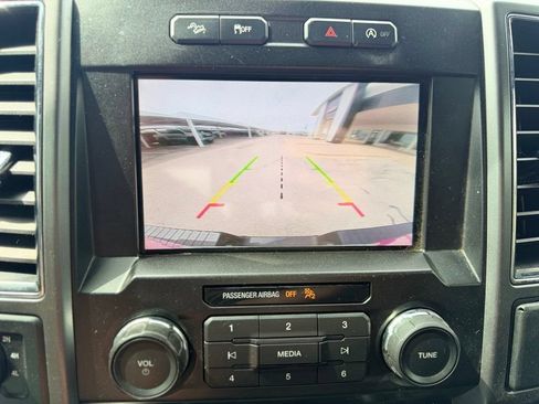 Used 2019 Ford F150 XLT w/ Equipment Group 302A Luxury AWD/4WD image 14