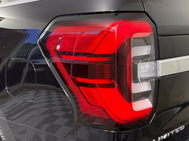 Used 2022 Ford Expedition Limited RWD image 13