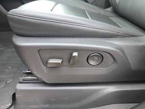 Used 2023 GMC Sierra 1500 SLT w/ SLT Premium Package image 18