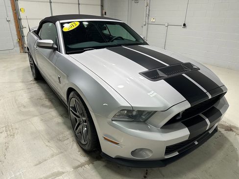 Used 2012 Ford Mustang Shelby GT500 image 3