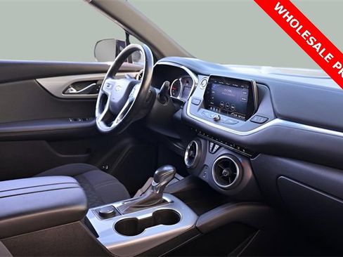 Used 2020 Chevrolet Blazer LT image 18