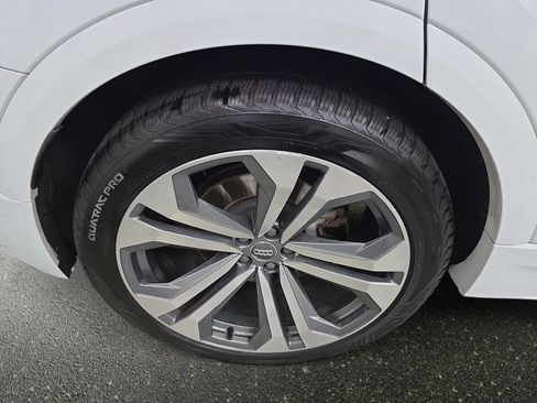 Used 2019 Audi Q8 Prestige AWD/4WD image 33