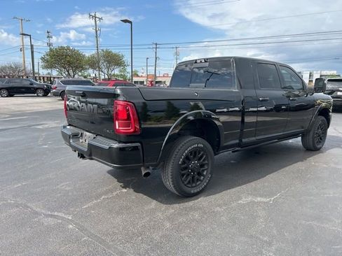 Used 2025 RAM 2500 Limited image 10