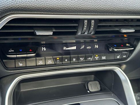 Certified 2024 MAZDA CX-90 3.3 Turbo w/ Premium Package image 24