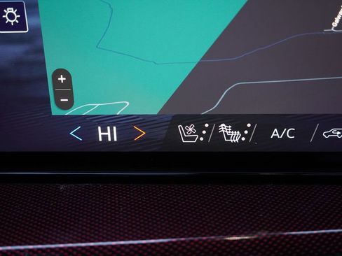 New 2026 Chevrolet Traverse RS image 16