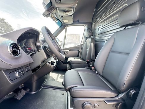 New 2026 Mercedes-Benz Sprinter 3500 image 18