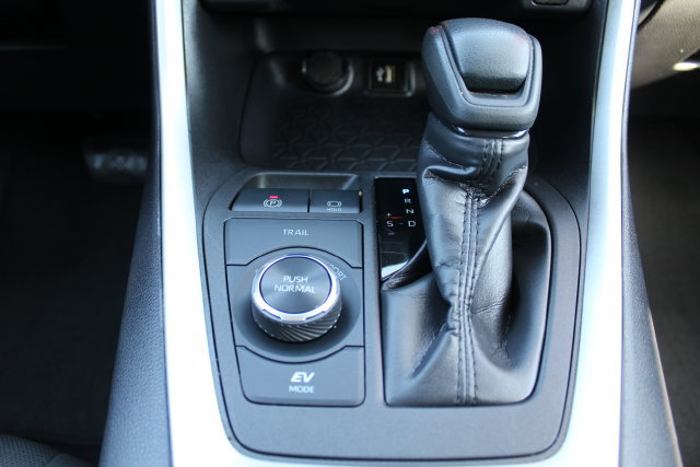 Certified 2025 Toyota RAV4 XLE AWD/4WD image 37
