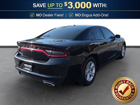 Used 2019 Dodge Charger SXT w/ Leather Interior Group RWD image 7