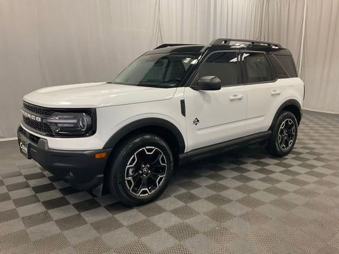 Used 2025 Ford Bronco Sport Outer Banks AWD/4WD image 10