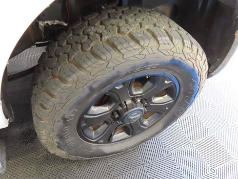 Used 2017 RAM 2500 SLT AWD/4WD image 9