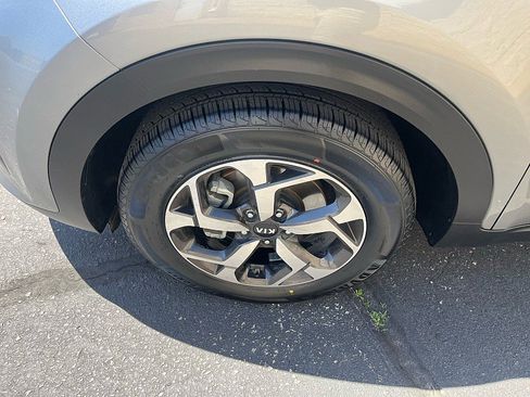 Used 2020 Kia Sportage LX FWD image 13