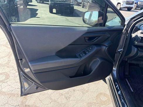 Used 2024 Subaru Crosstrek 2.0i AWD/4WD image 17