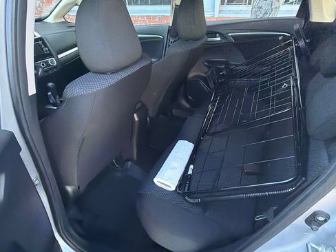 Used 2019 Honda Fit LX image 4