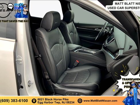 Used 2023 Buick Enclave Avenir AWD/4WD image 6