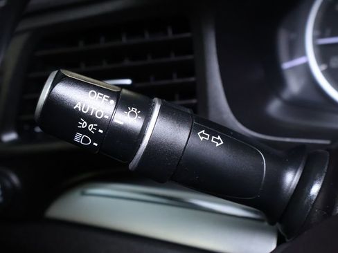 Used 2020 Acura ILX image 24