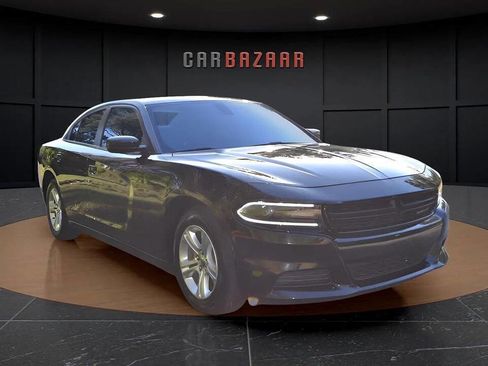 Used 2021 Dodge Charger SXT w/ Leather Interior Group image 3