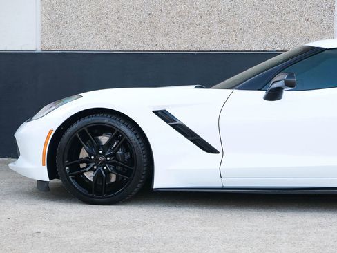 Used 2016 Chevrolet Corvette Stingray Coupe w/ 3LT Preferred Equipment Group image 7