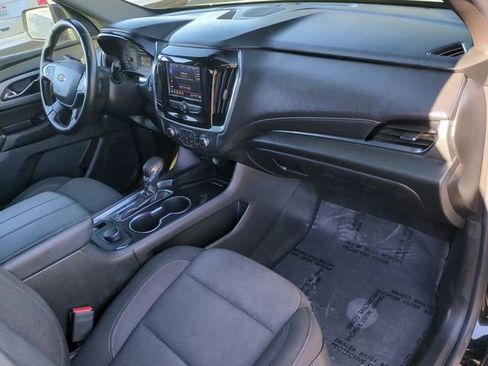 Used 2023 Chevrolet Traverse LT FWD image 35